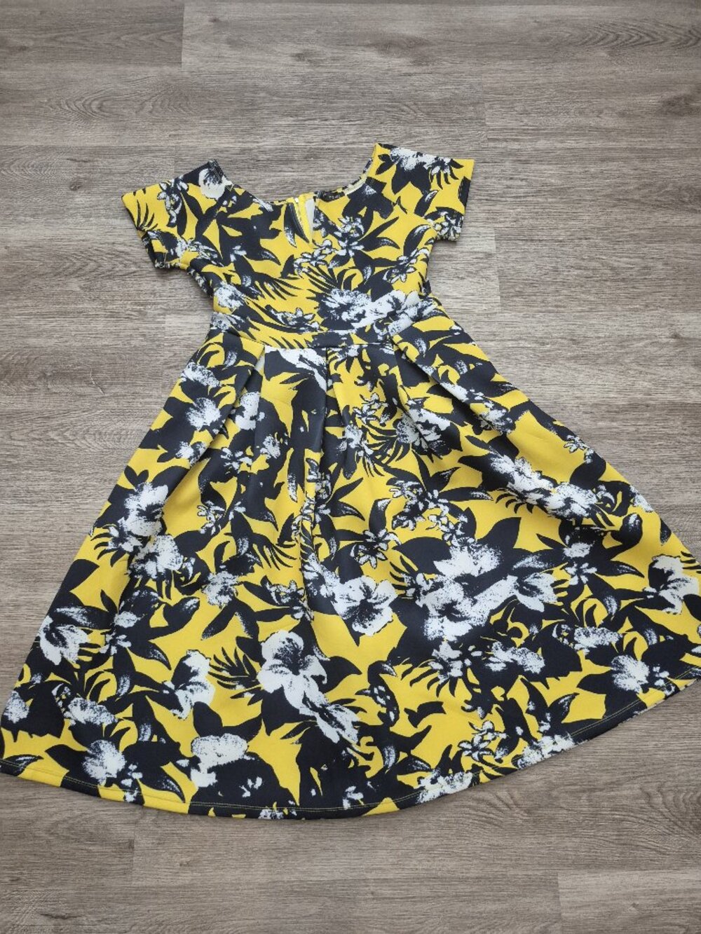 Good Time USA, 1X, Yellow with Floral